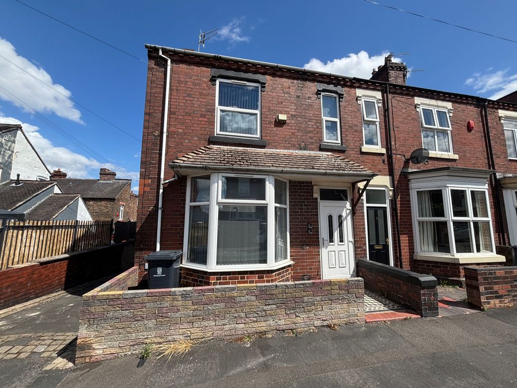 Property photo 1 of 23