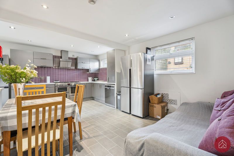 Property photo 3 of 19 Communal Area