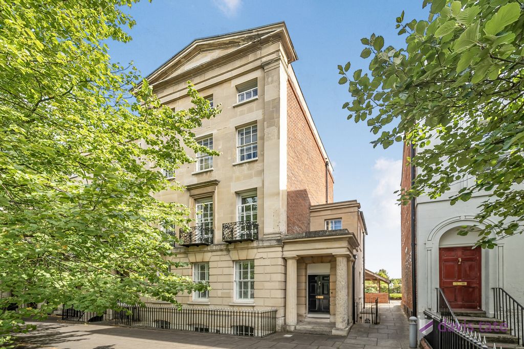 Property photo 1 of 9 Picture No. 15