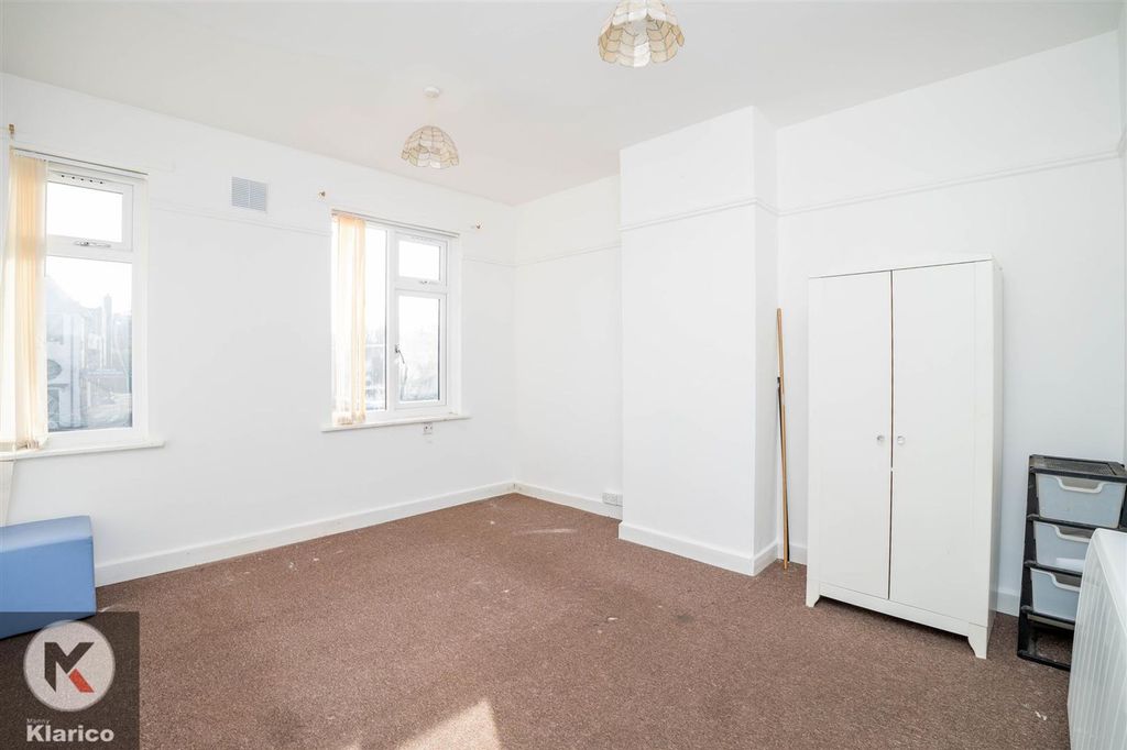 Property photo 2 of 6 Photo-1.Jpg