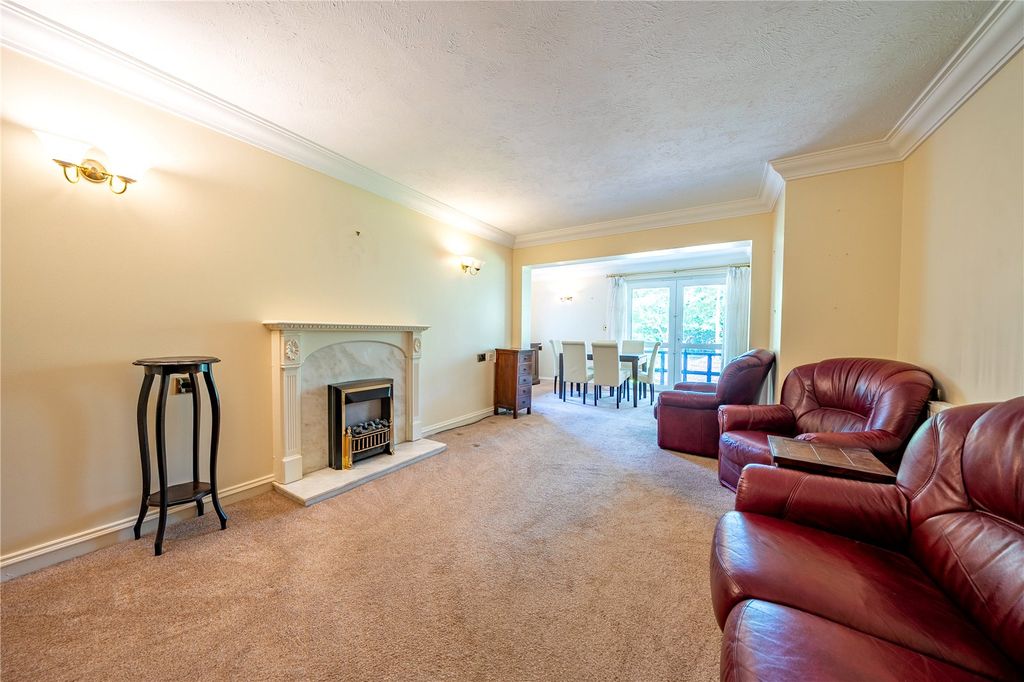 Property photo 3 of 19 Picture No. 26