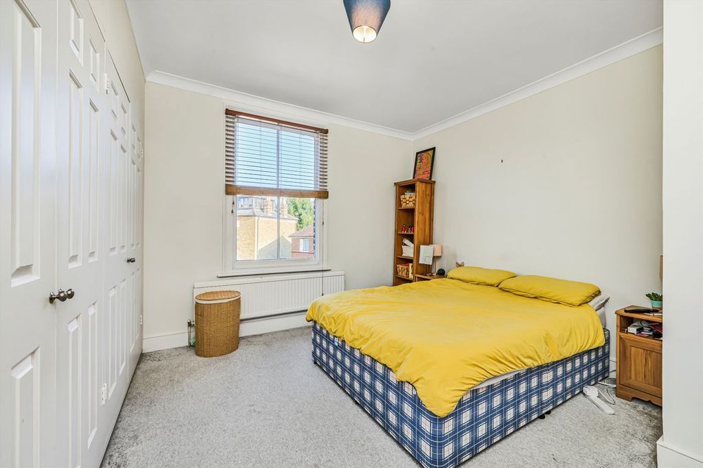 Property photo 3 of 3