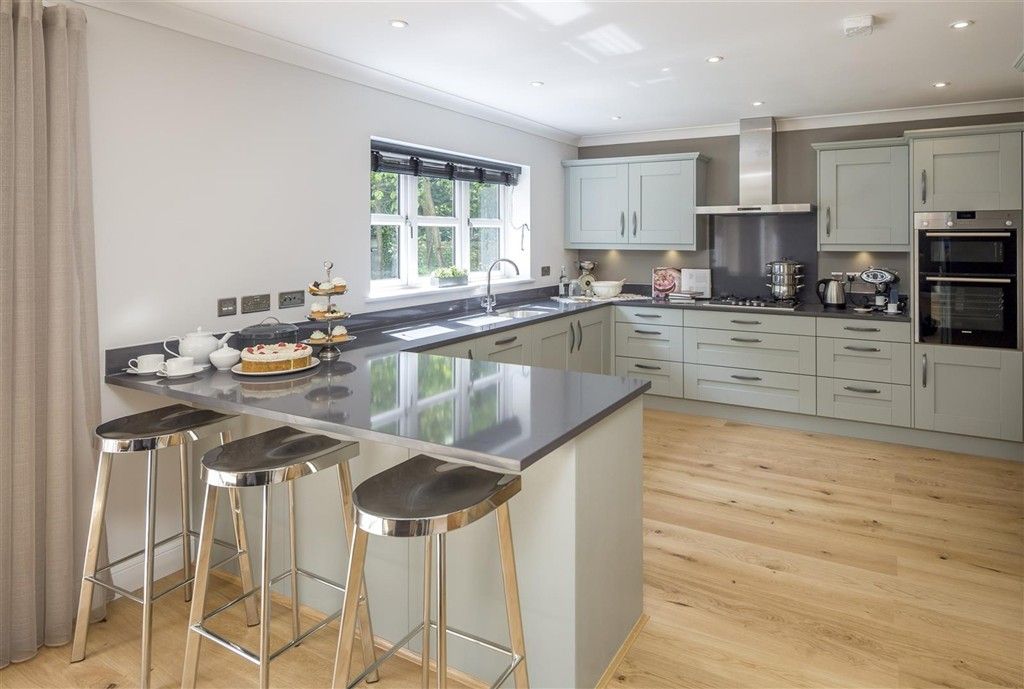 Property photo 1 of 2 Kitchen