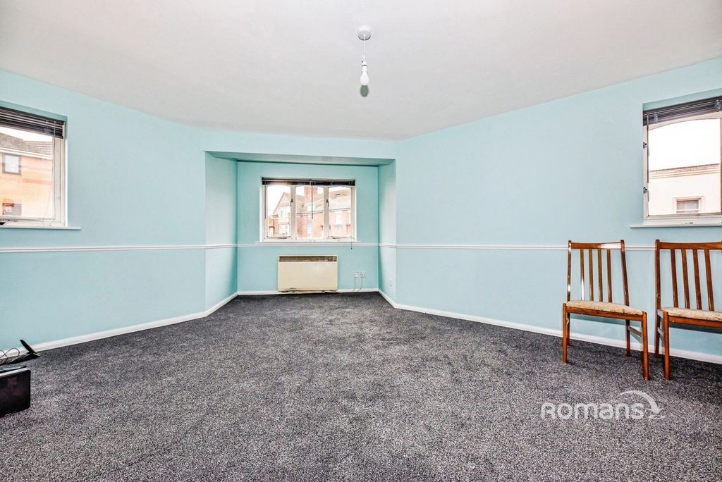 Property photo 3 of 5 Pbox-Img.Jpg