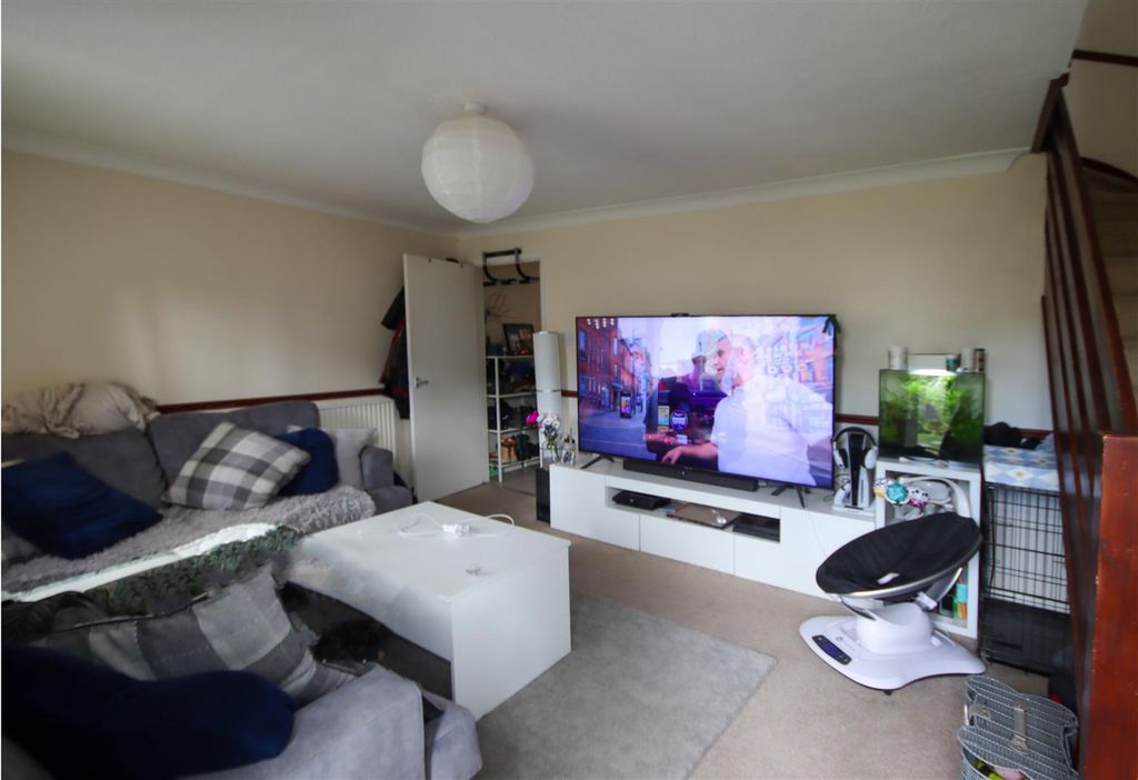 Property photo 3 of 8 Img_8449.Jpg