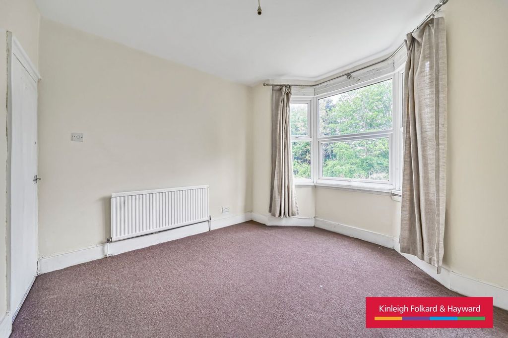 Property photo 3 of 10 Picture No. 09