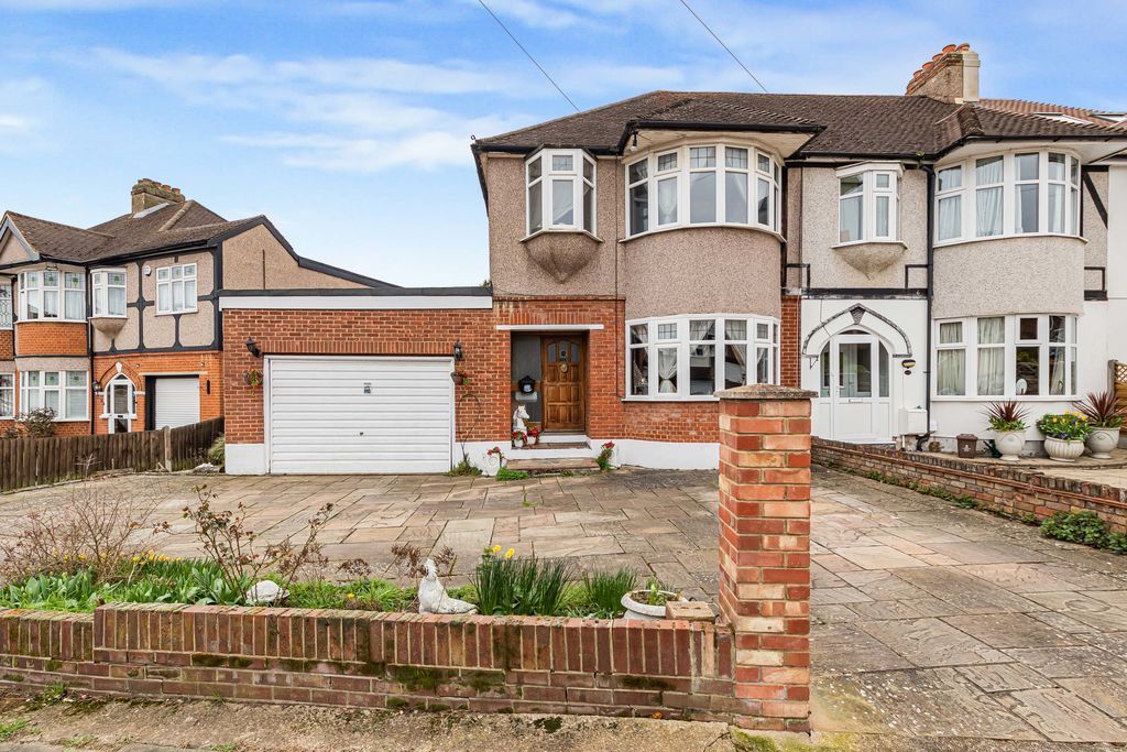 Property photo 1 of 18 Photo 14