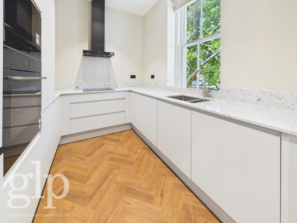 Property photo 2 of 22 5332073