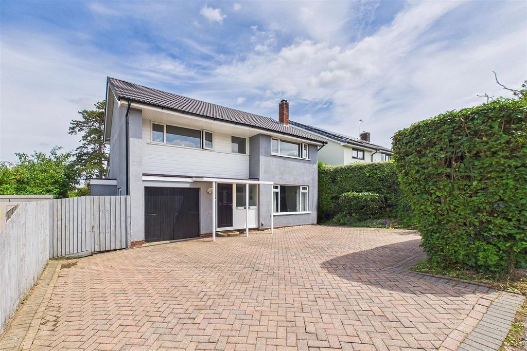 Property photo 1 of 24