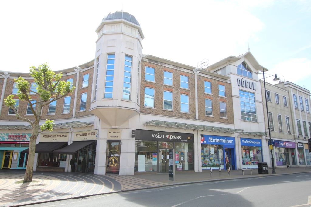 Property photo 1 of 6 1 Front.Jpg