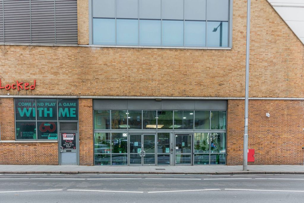 Property photo 1 of 10