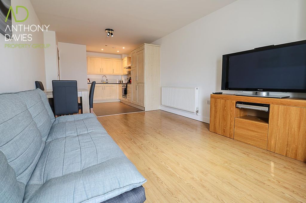 Property photo 3 of 12 Img_6923.Jpg