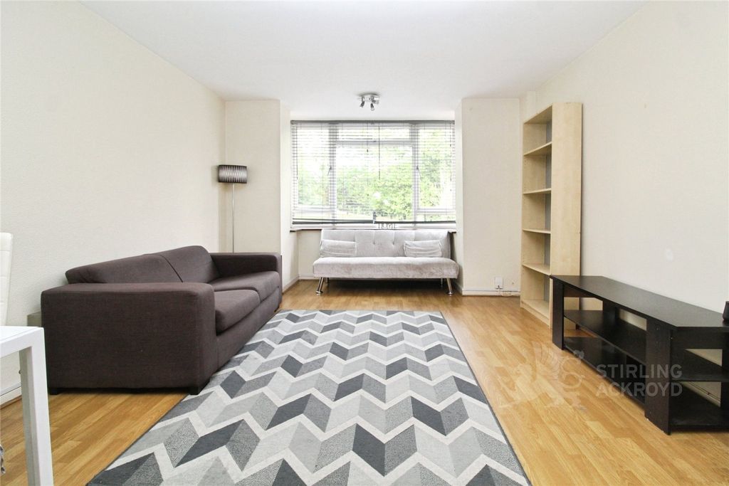 Property photo 1 of 11 Reception Room