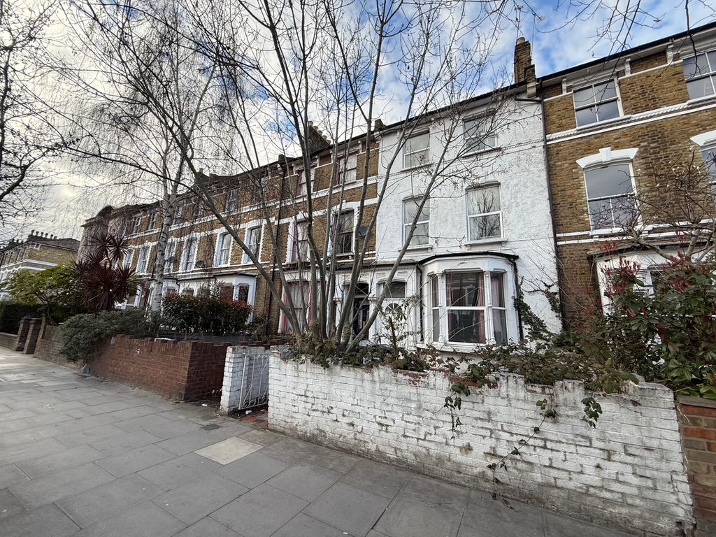 Property photo 1 of 23