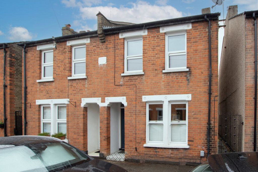 Property photo 2 of 20