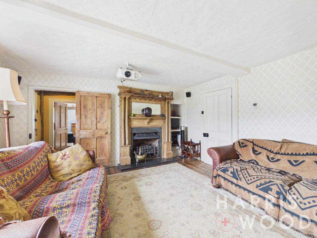 Property photo 3 of 41 4631693