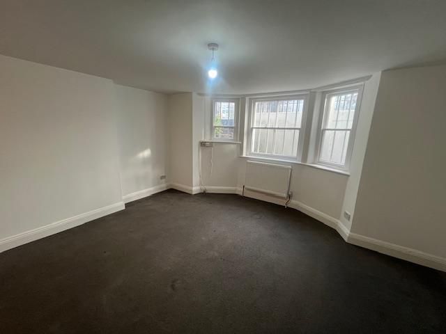 Property photo 2 of 7 Image - 6.Jpg