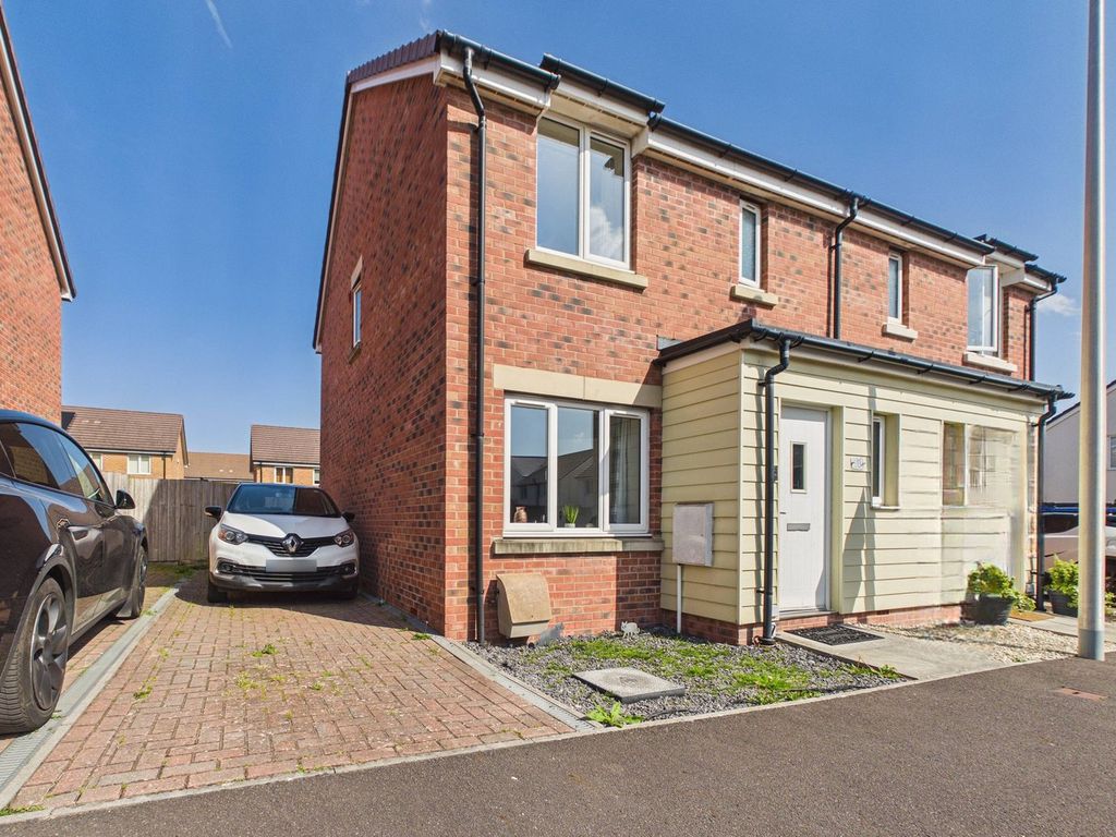 Property photo 1 of 21