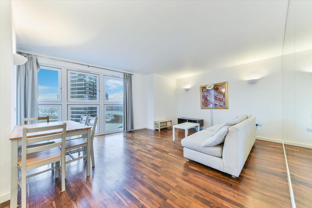 Property photo 1 of 11 Image