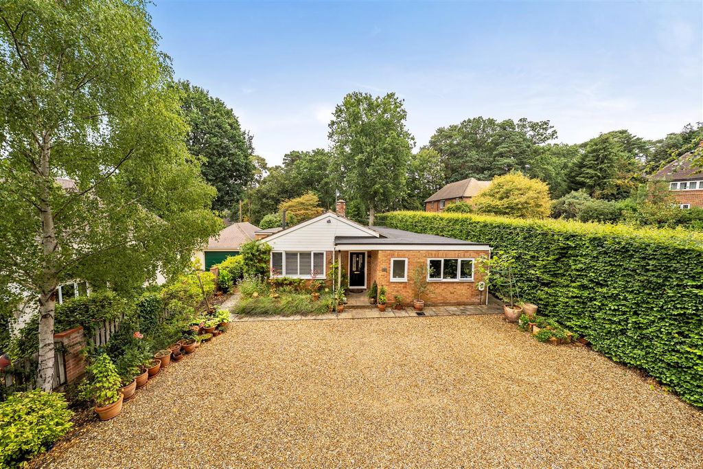 Property photo 1 of 33