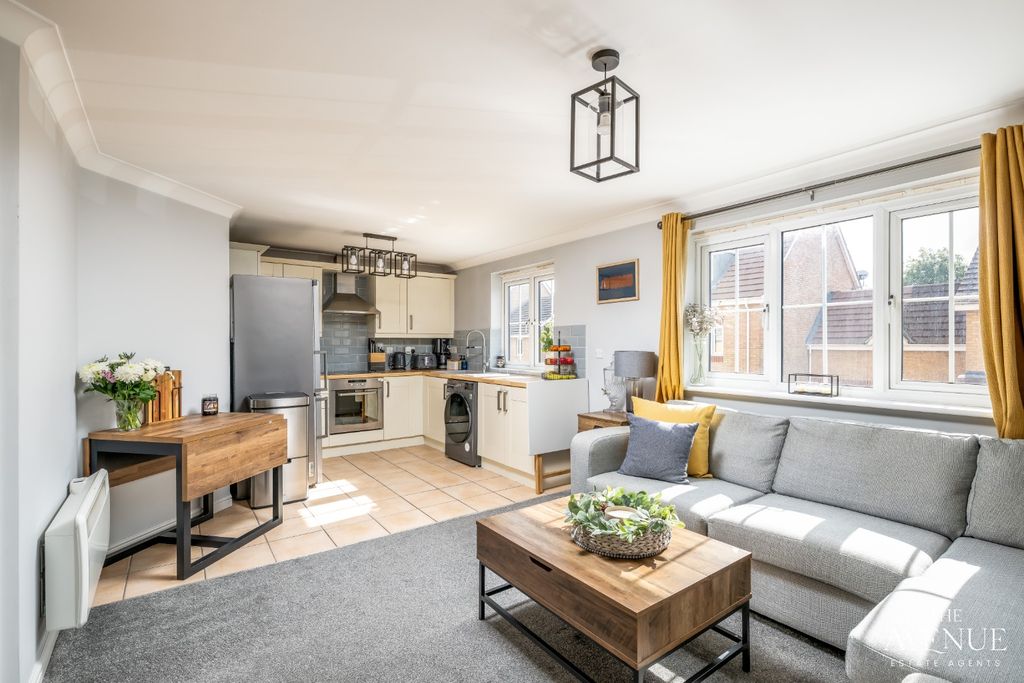 Property photo 2 of 31 5365244