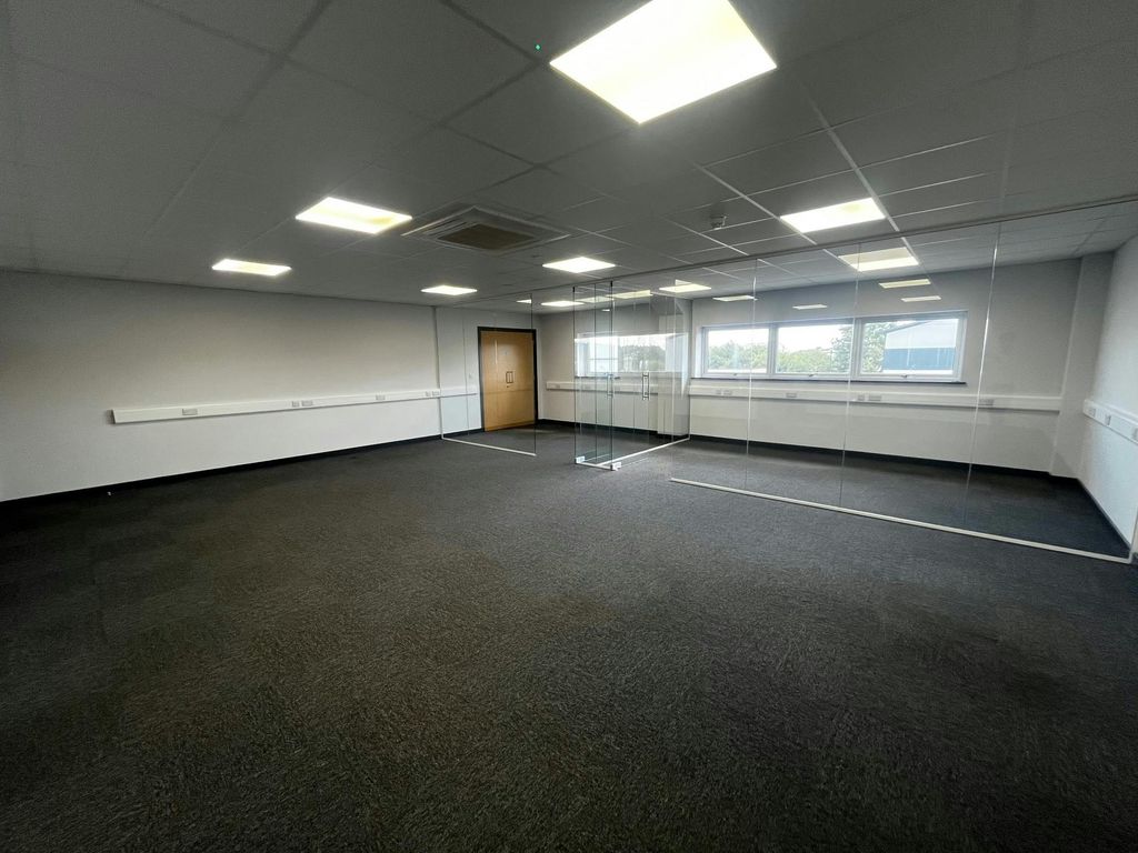 Property photo 3 of 11 4.Jpg