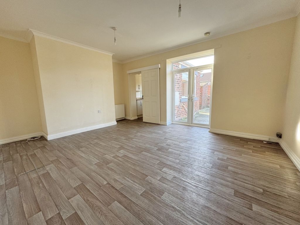 Property photo 2 of 14 Img_8682