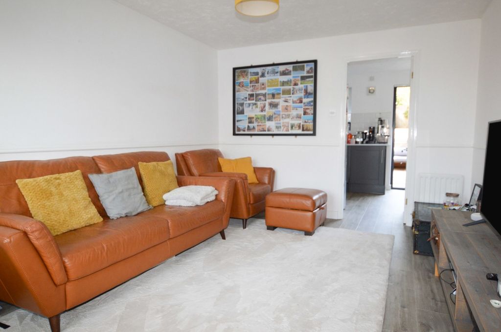 Property photo 2 of 17 Pbox-Img.Jpg
