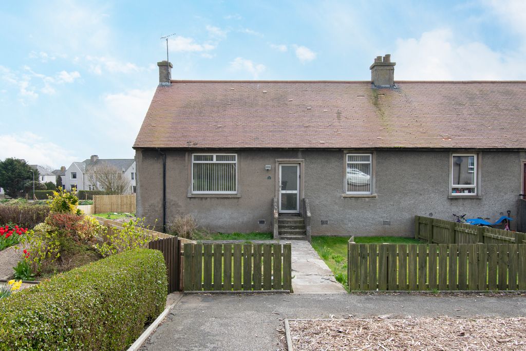 Property photo 1 of 35