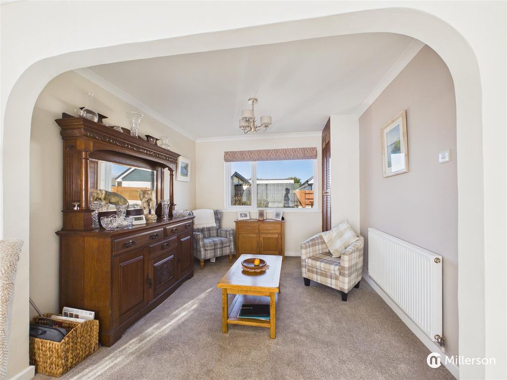 Property photo 3 of 27 Cam05092G0-Pr0155-Still035.Jpg