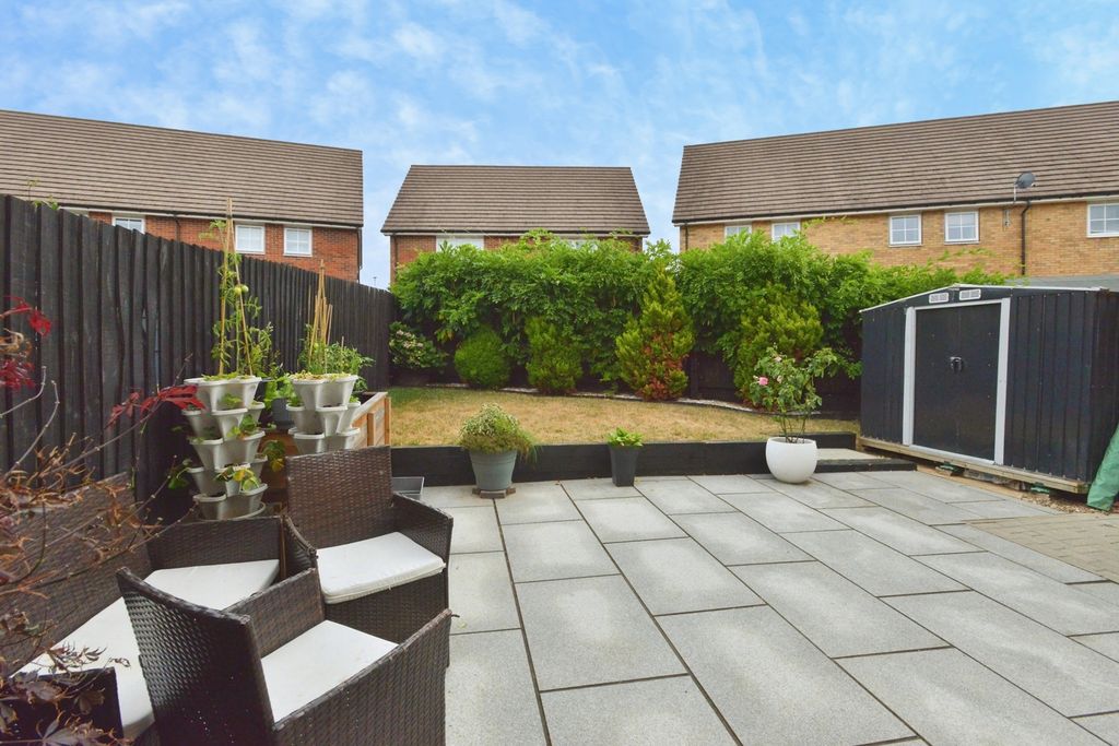 Property photo 2 of 21 Pbox-Img.Jpg