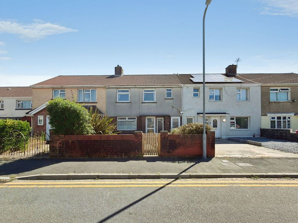 Property photo 2 of 30