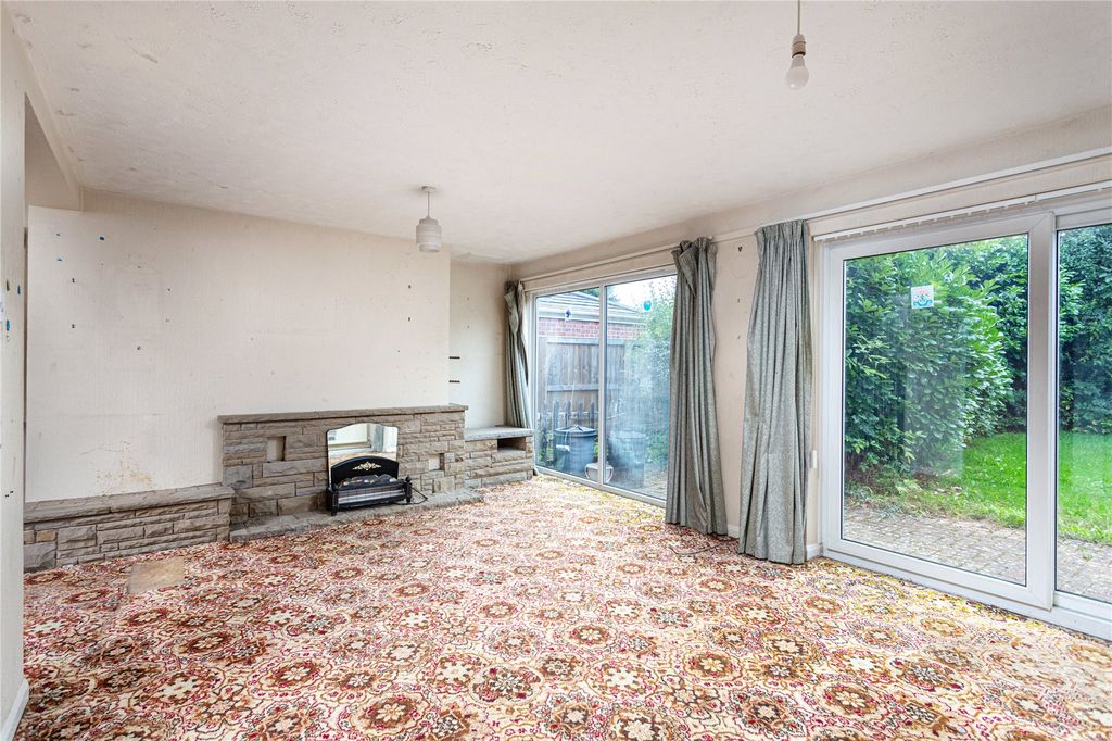 Property photo 2 of 15 Photos