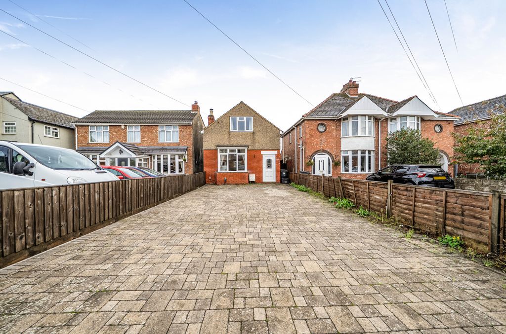 Property photo 1 of 14 15384647