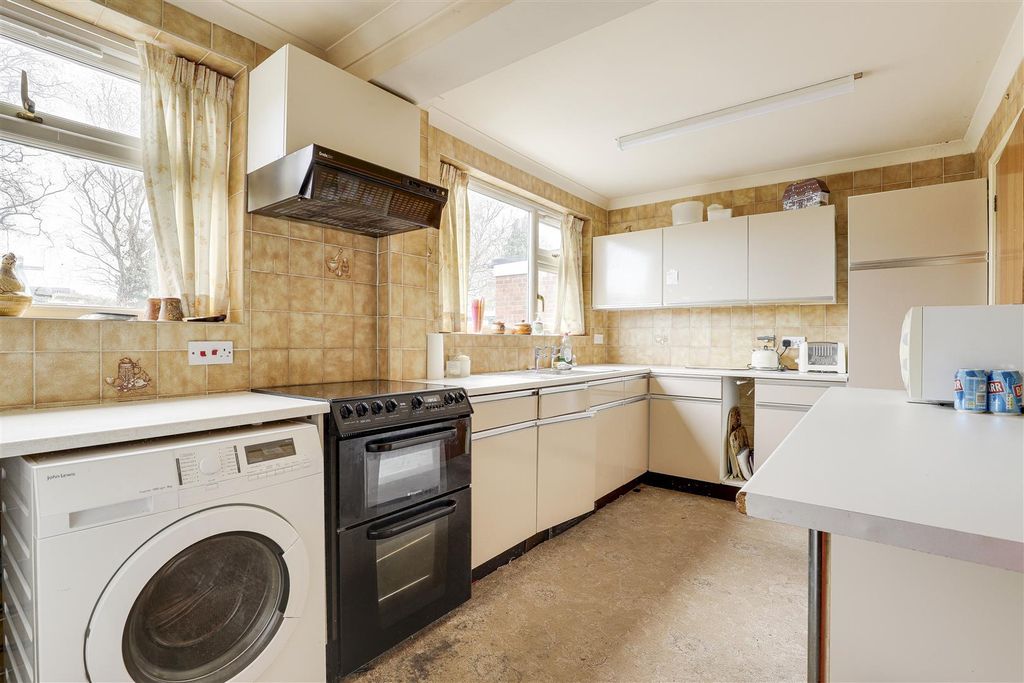 Property photo 3 of 18 09.Jpg