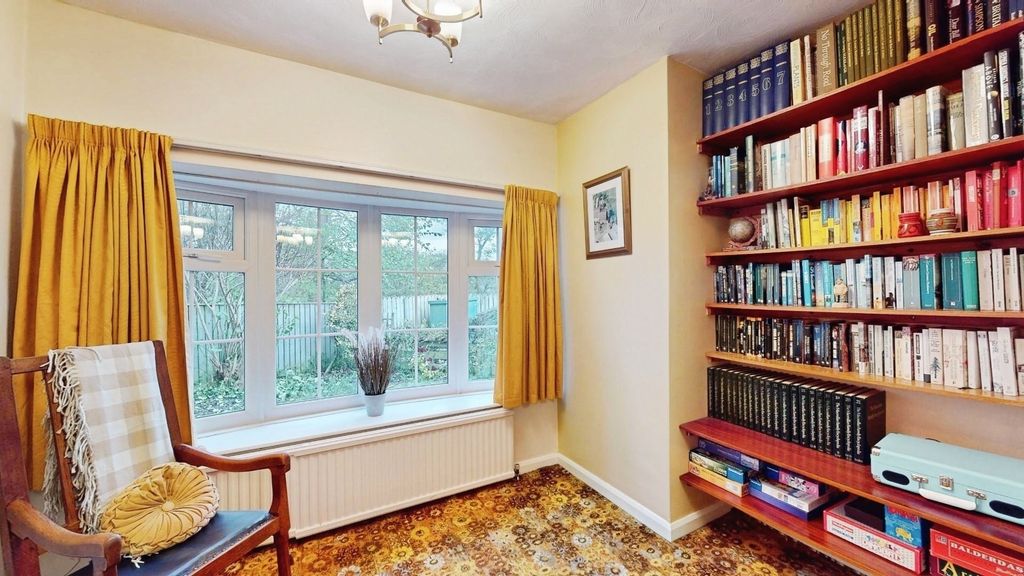 Property photo 3 of 20 Pbox-Img.Jpg