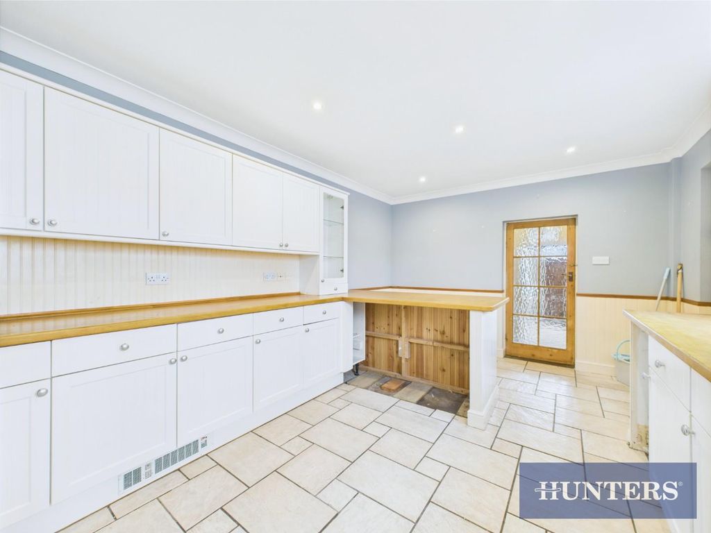 Property photo 3 of 18 Cam05333G0-Pr0097-Still023.Jpg