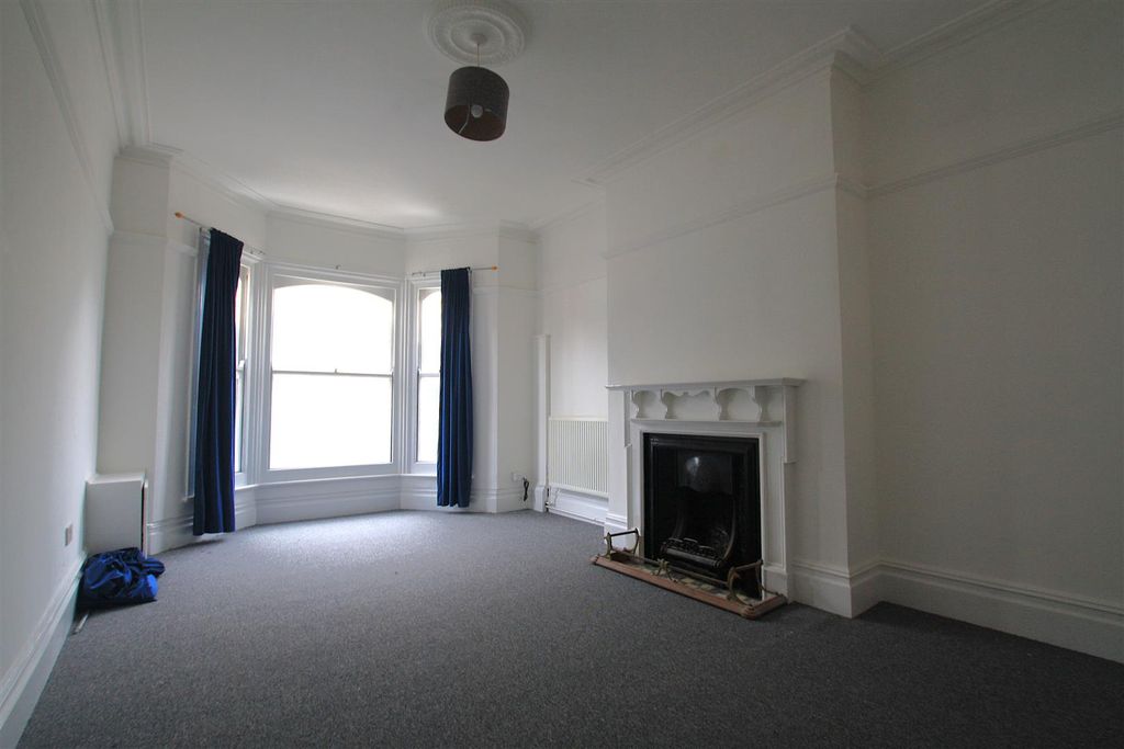 Property photo 2 of 7 Img_2190.Jpg