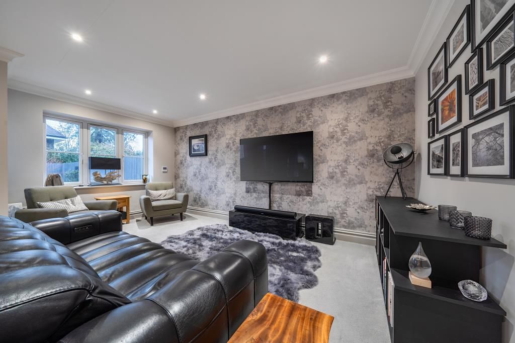 Property photo 2 of 20 Living Area