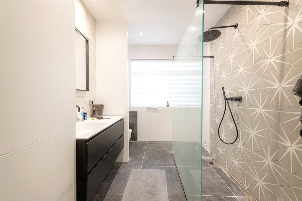 Property photo 3 of 8 Picture No. 05