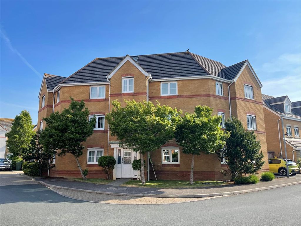 Property photo 1 of 6 2.Jpg