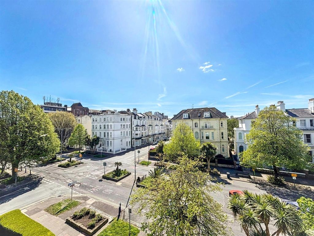 Property photo 2 of 19 Photo-2026-04-20-13-40-51 (3).Jpg