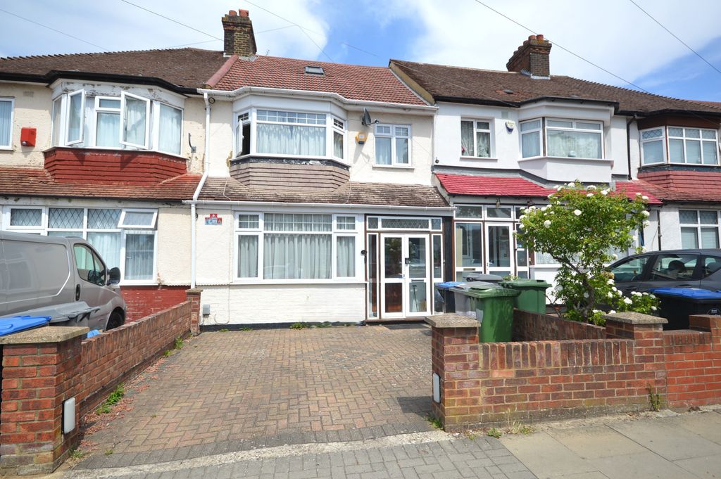Property photo 1 of 24