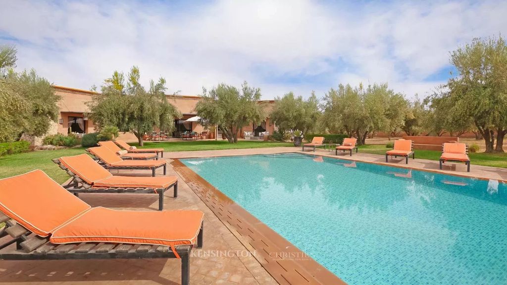 Property photo 3 of 36 Click Here If You Are Looking For A Villa For Sale In Marrakech Villa Elegance From Kensingtonmorocco.Com – Morocco’S Leading Property Experts