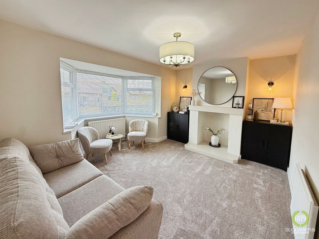 Property photo 2 of 30