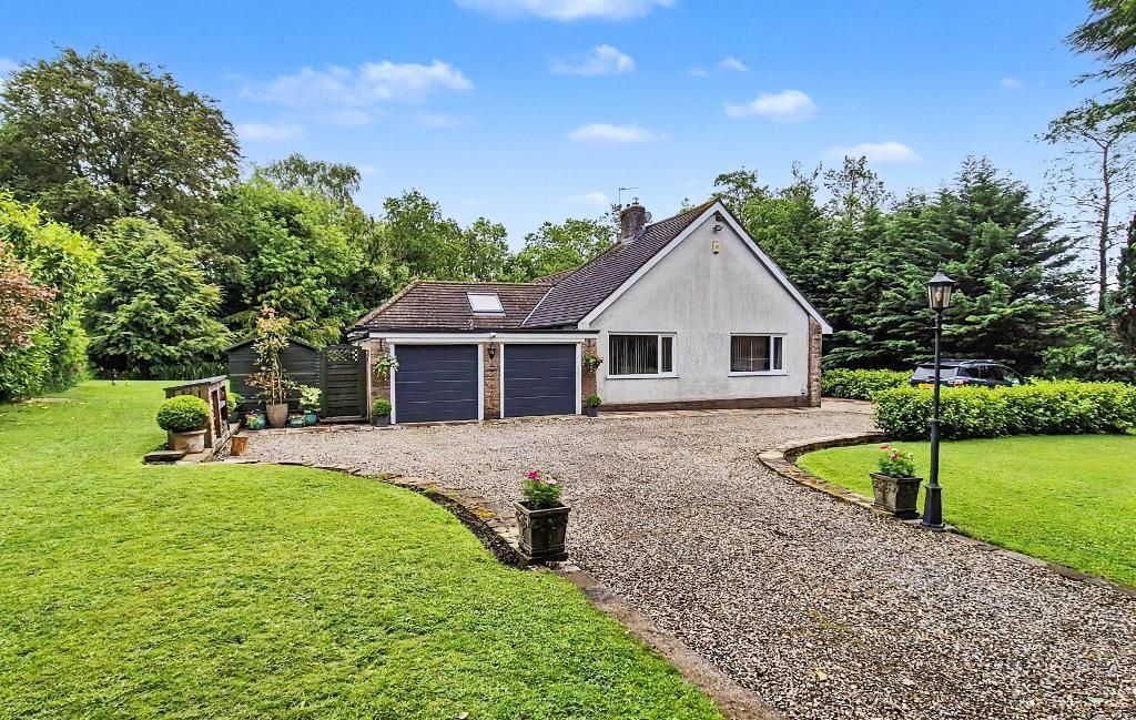 Property photo 1 of 32