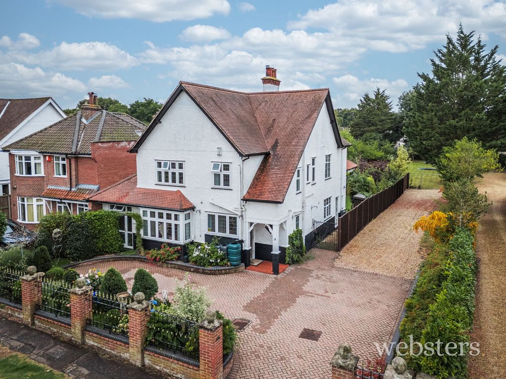 Property photo 1 of 34