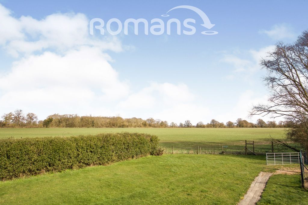 Property photo 2 of 10 Deb60479-B968-42Bb-B