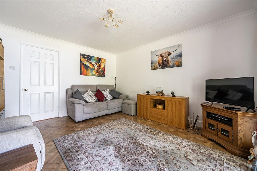 Property photo 3 of 20 1477412-2-6A2c1E930A7F6.Jpg