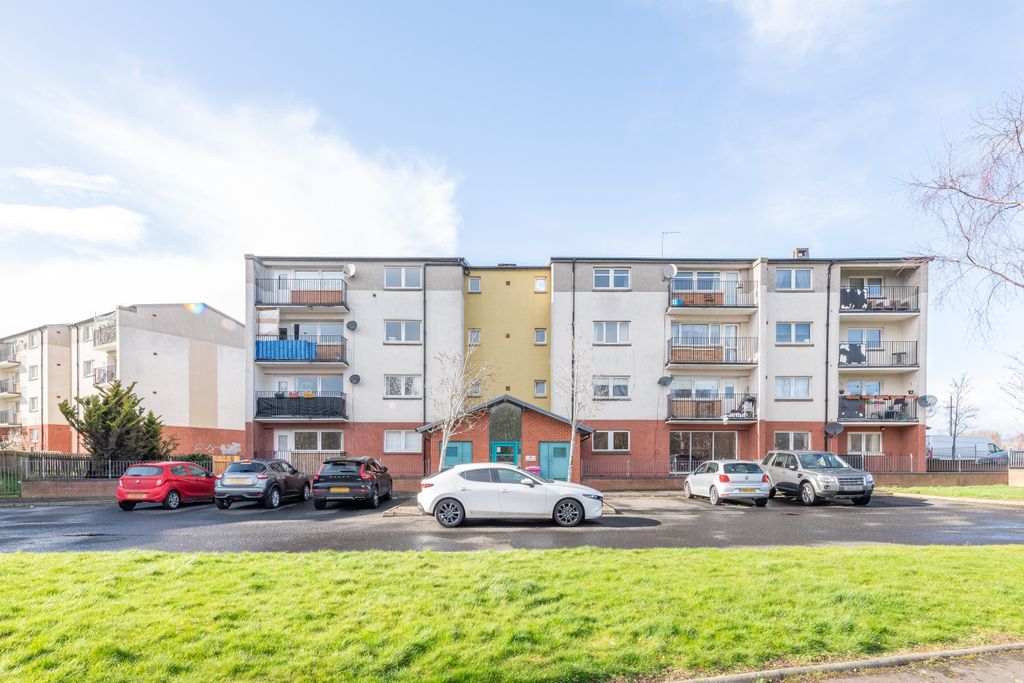 Property photo 1 of 30